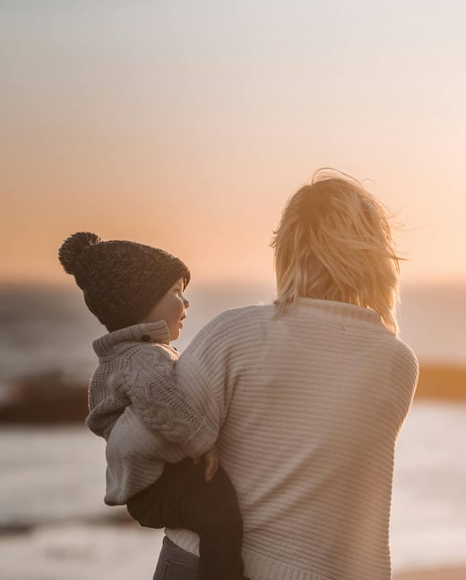 pexels-taryn-elliott-3889806crop